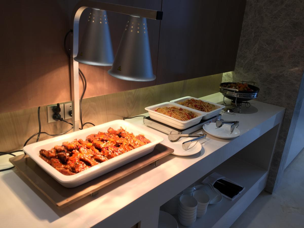 Echarm Hotel Zhengzhou High Tech Zone Bagian luar foto