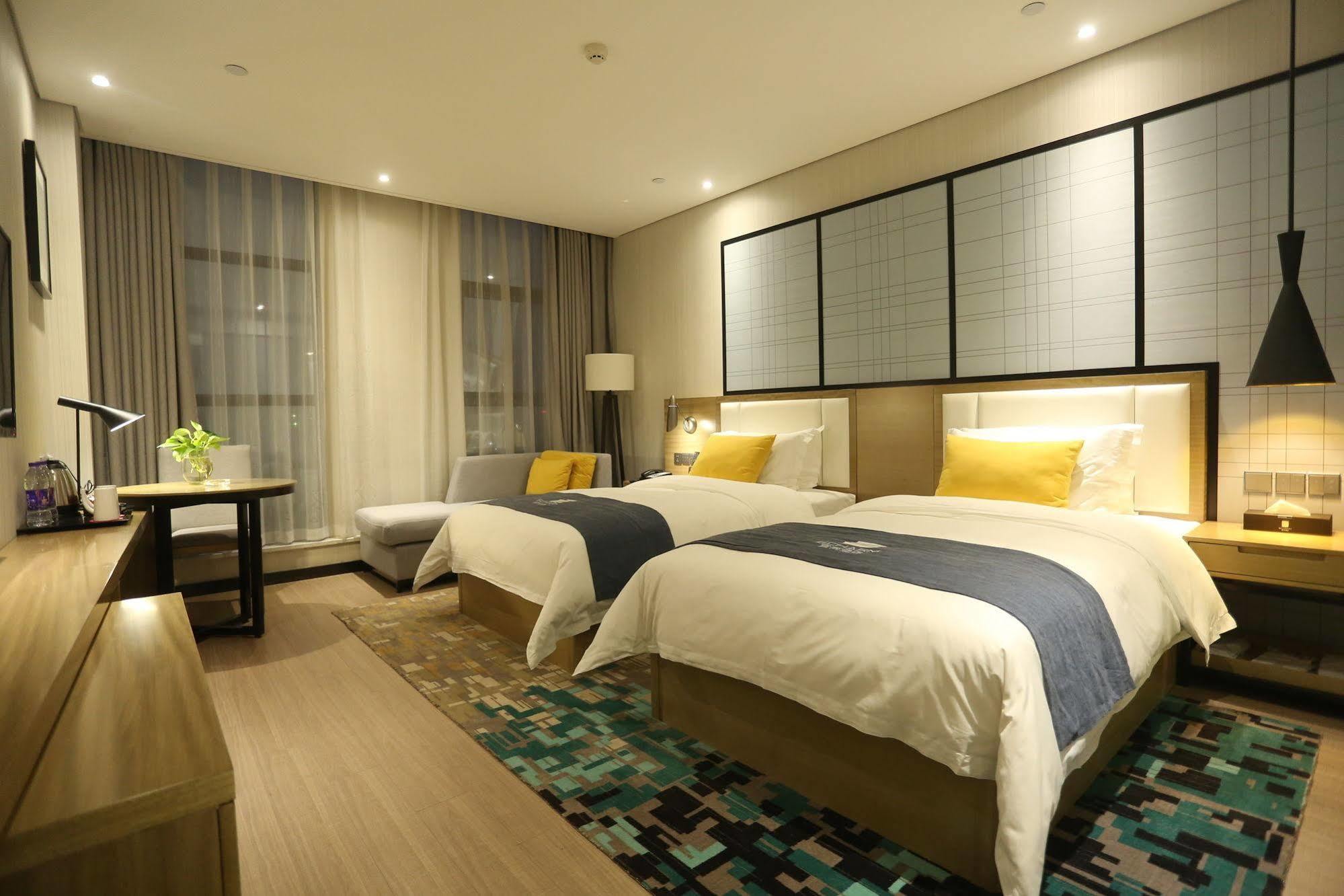 Echarm Hotel Zhengzhou High Tech Zone Bagian luar foto