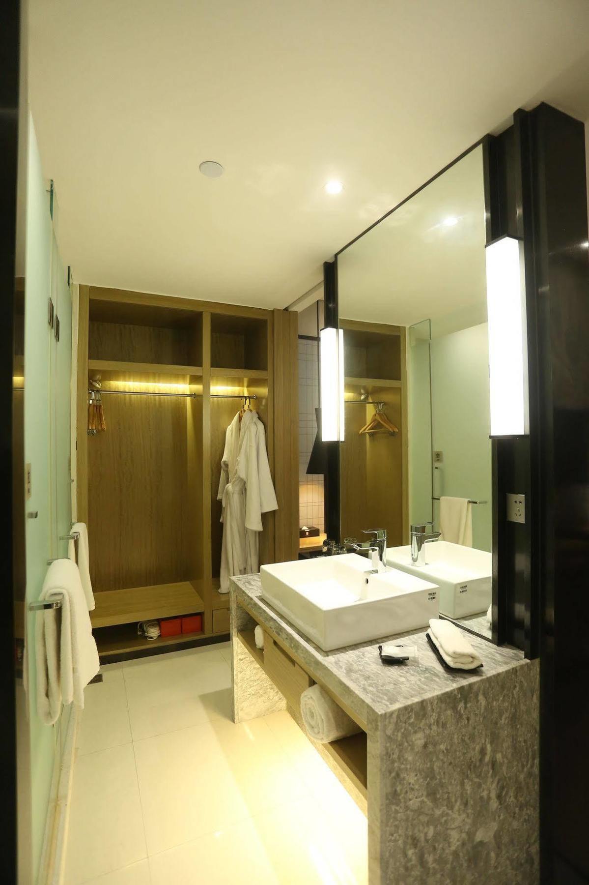 Echarm Hotel Zhengzhou High Tech Zone Bagian luar foto