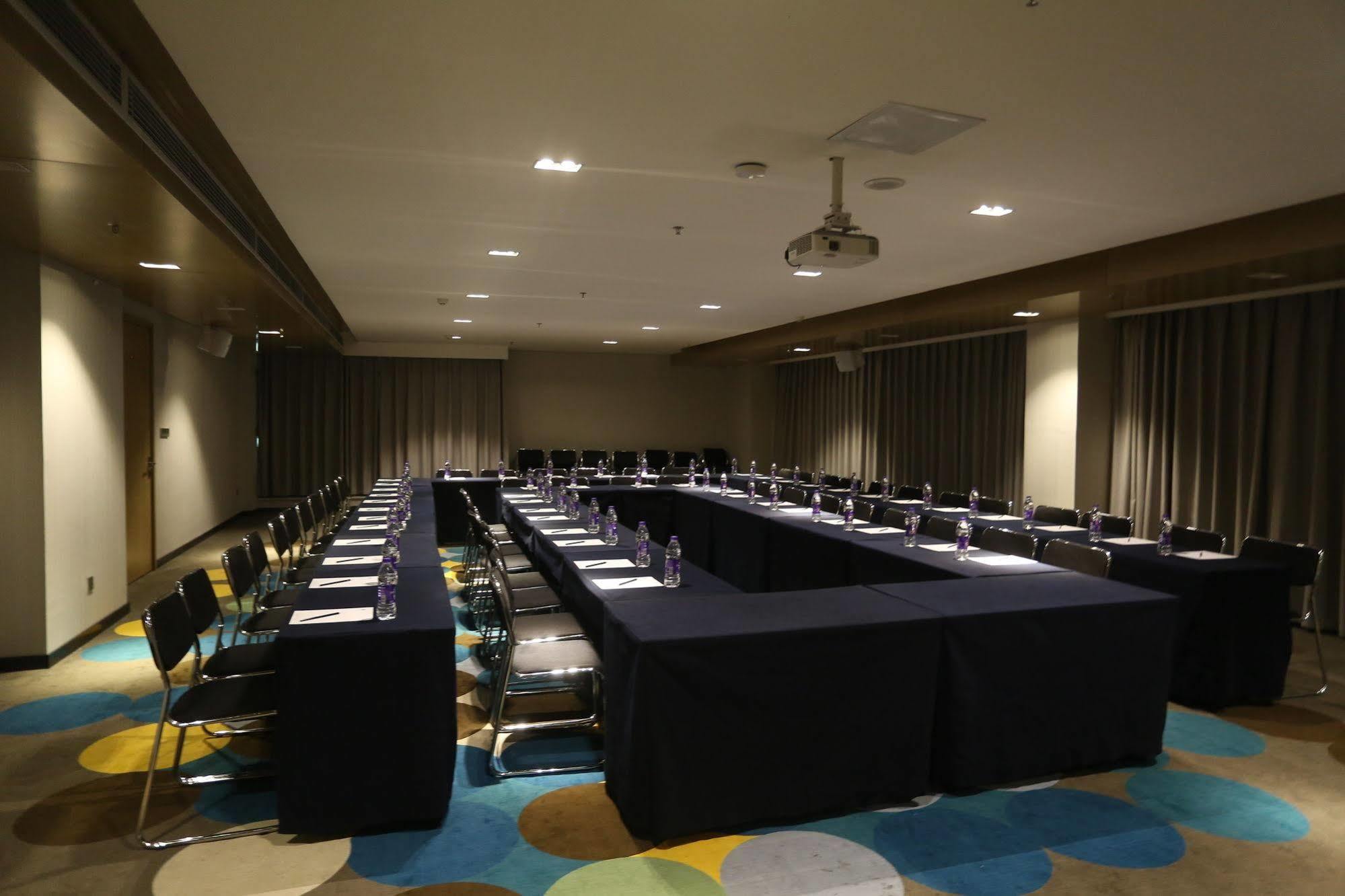 Echarm Hotel Zhengzhou High Tech Zone Bagian luar foto